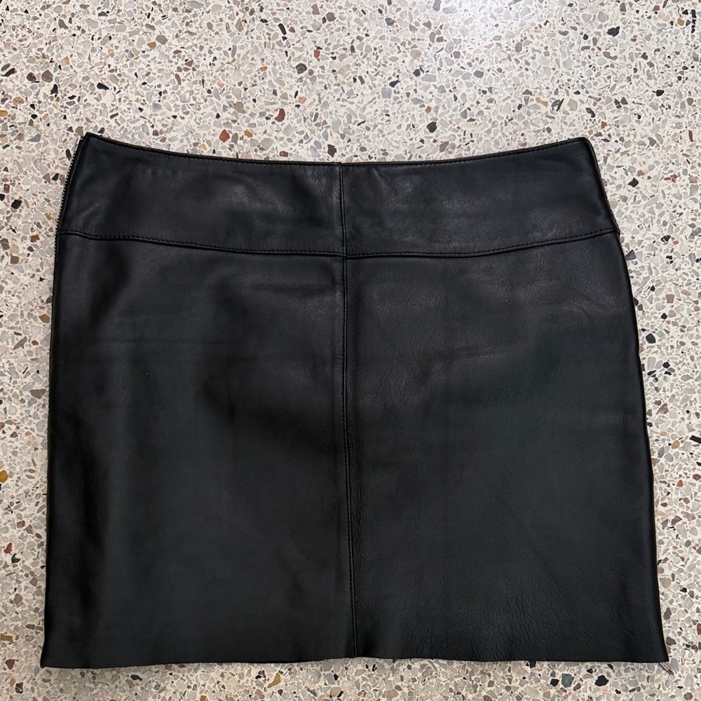 Wilsons Leather Maxima black mini skirt zippers on both sides 8
